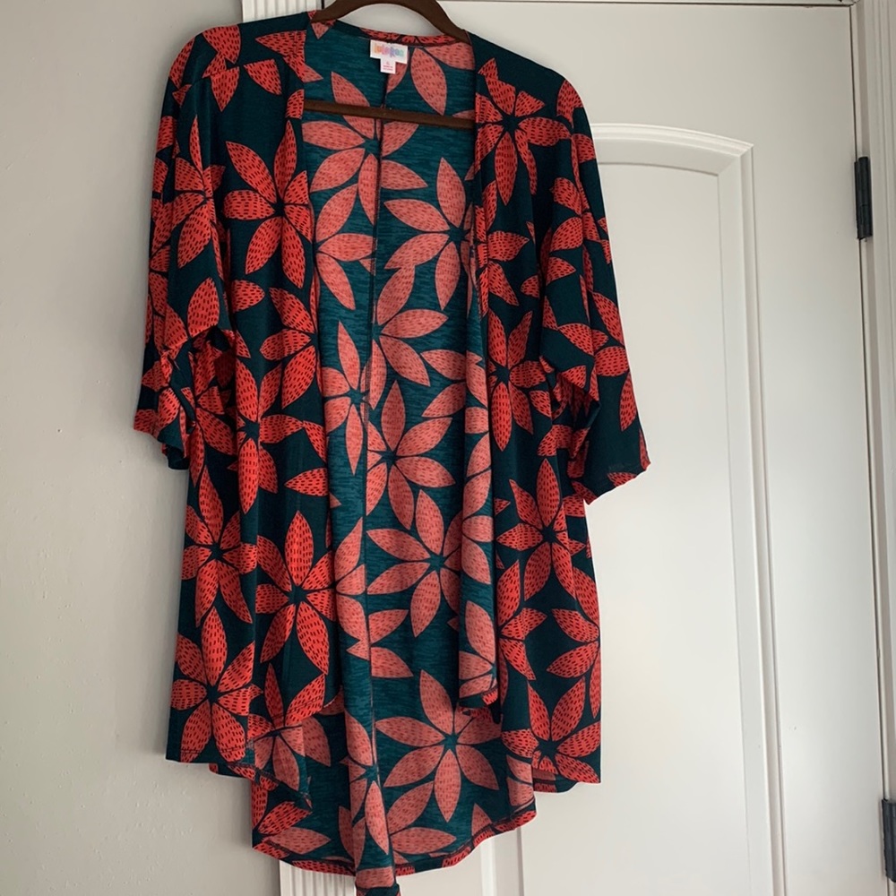 LuLaRoe Lindsay size Small